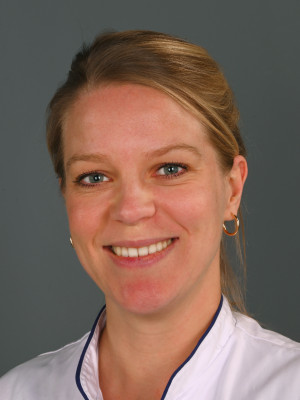 Arts in opleiding tot dermatoloog