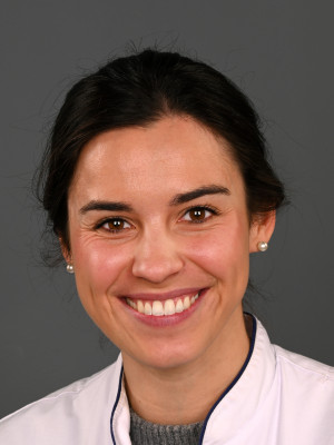 Drs. Burms is werkzaam op de afdeling dermatologie als arts in opleiding
